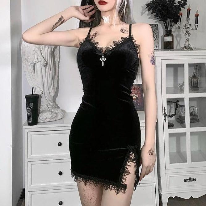 Mini Black Dress Velvet Gothic Style - Vellarmi